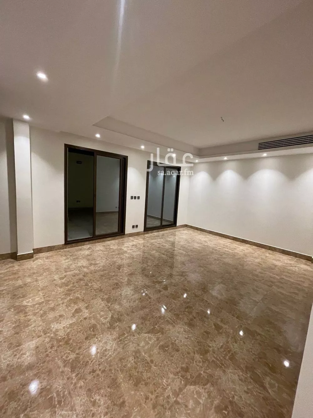شقة 5 غرف في البندرية 6