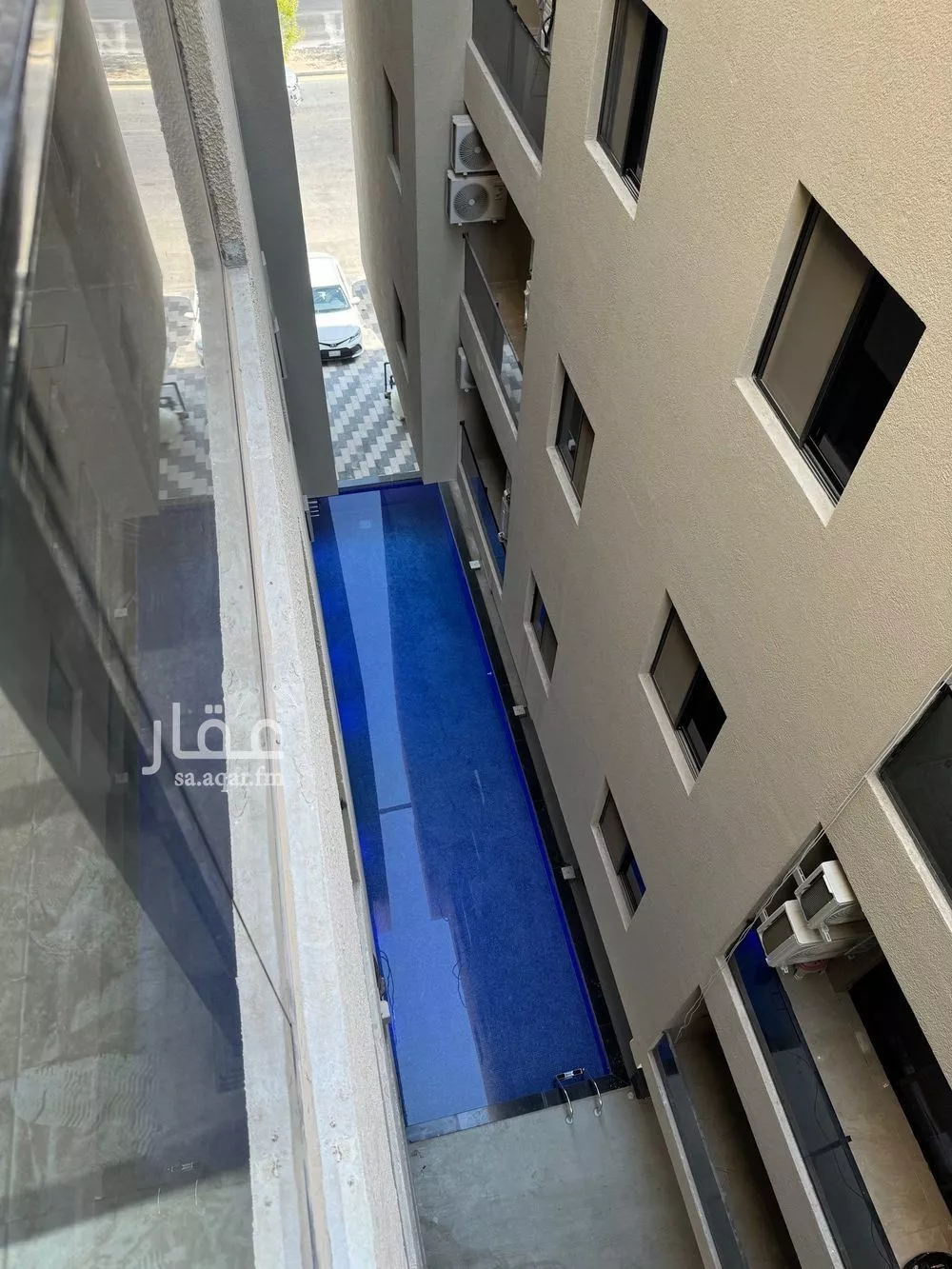 شقة 3 غرف في الحمرا 2