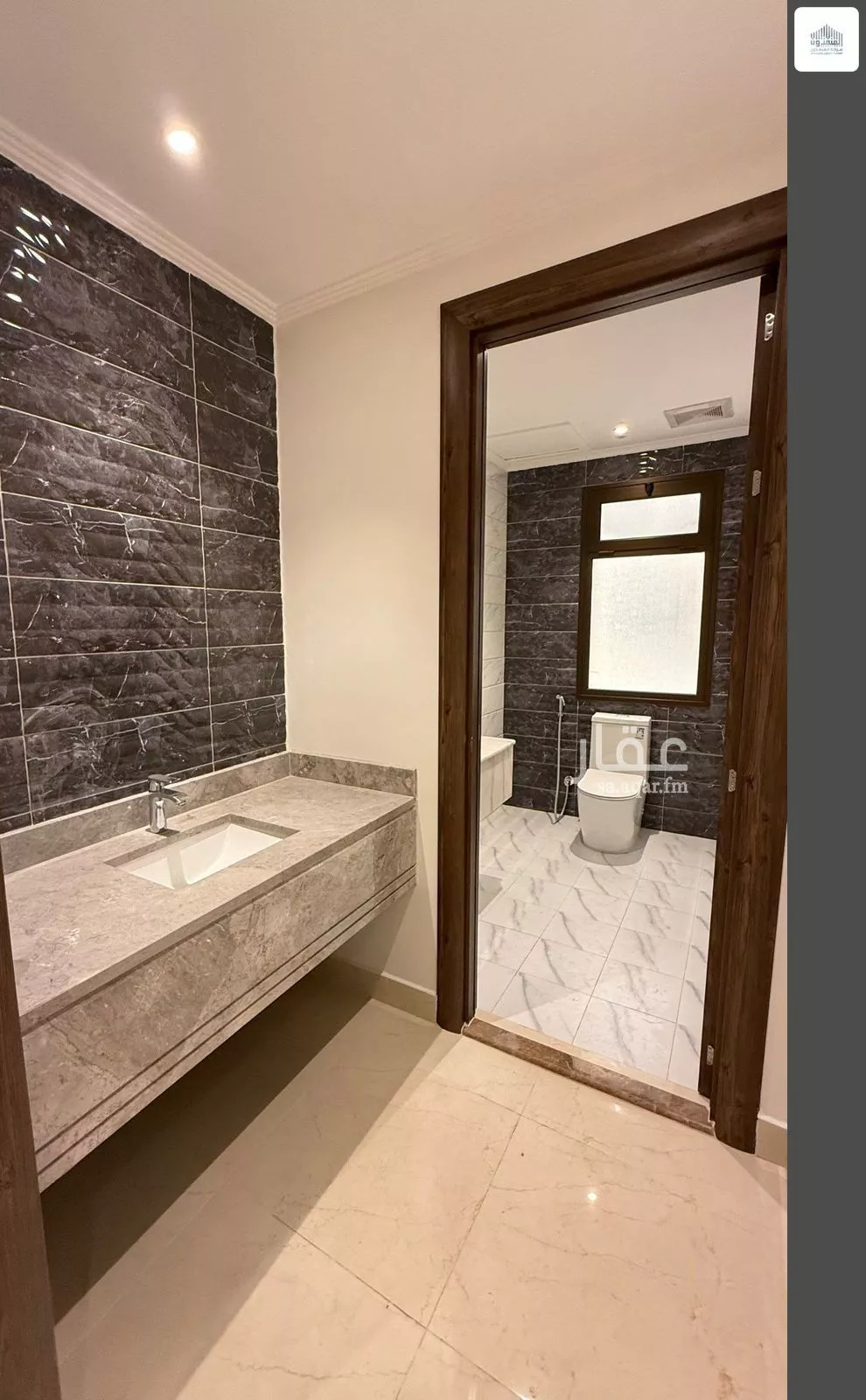 4 bedroom apartment in Al Bandariyah 4