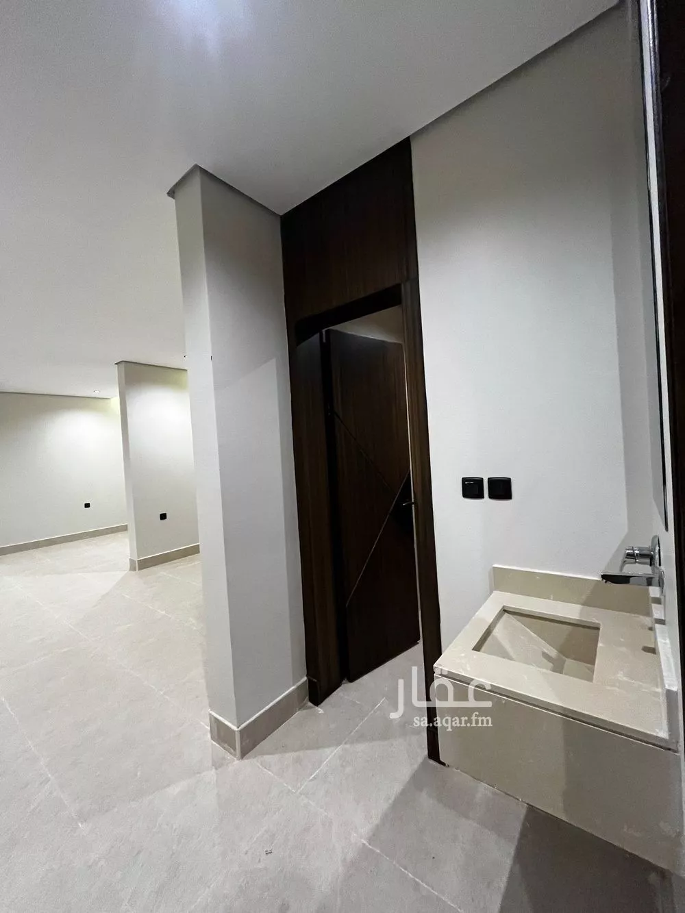 5 bedroom apartment in Al Hamra 6