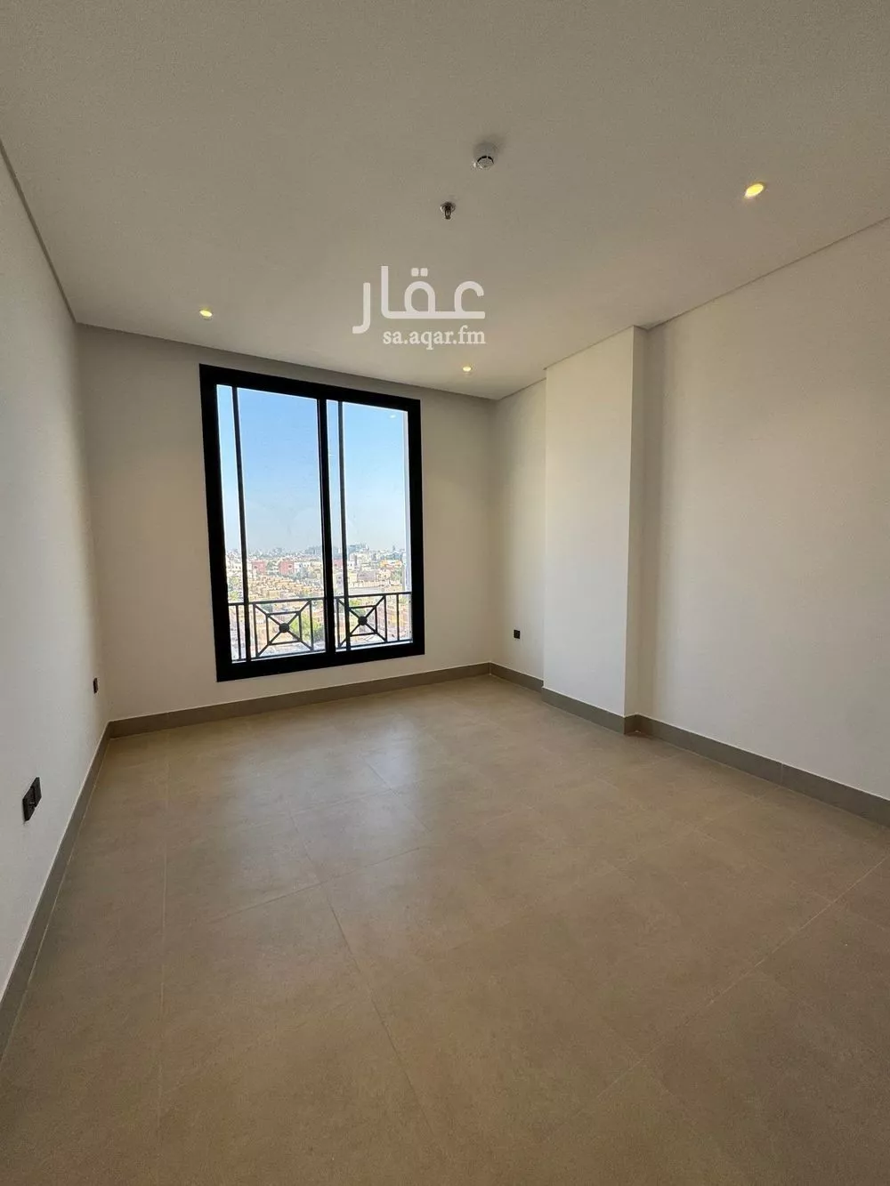 3 bedroom apartment in Al Hizam Al Thahabi 8