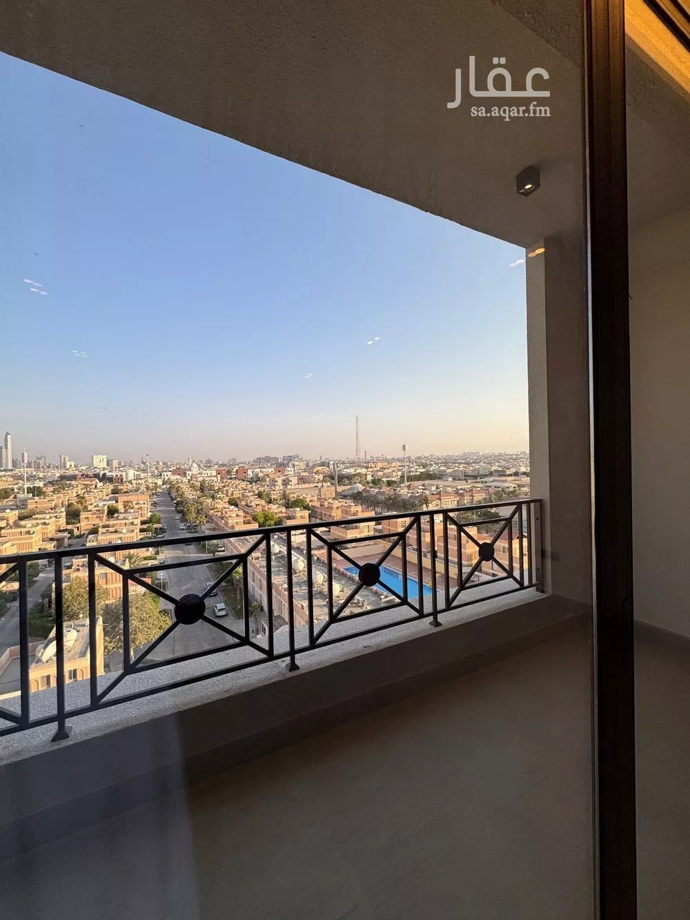 3 bedroom apartment in Al Hizam Al Thahabi 10