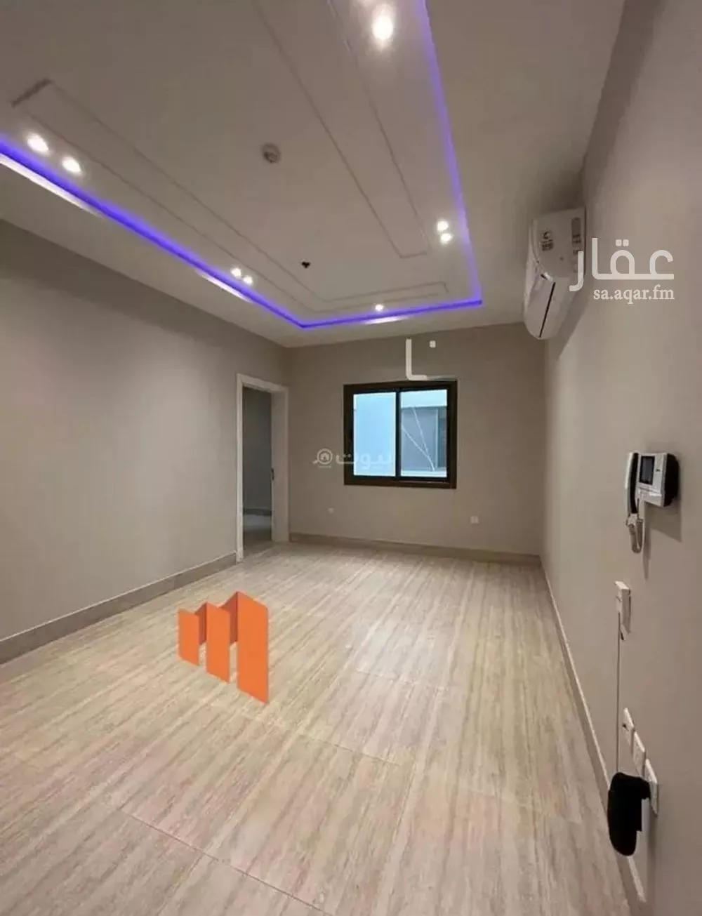 شقة 4 غرف في الحمرا 8