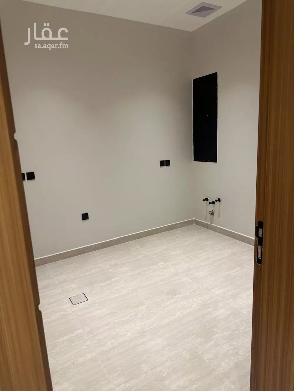 4 bedroom apartment in Al Hamra 6