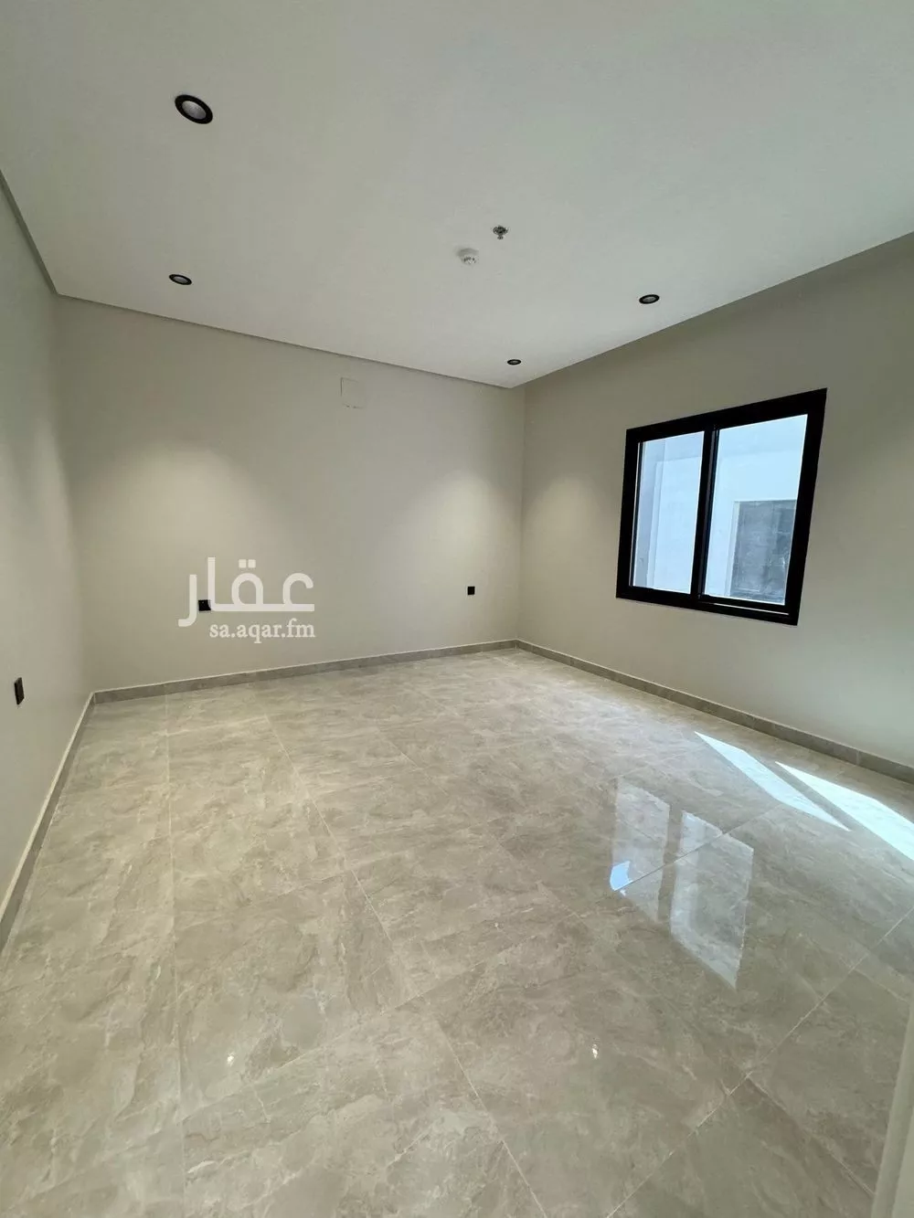 3 bedroom apartment in Al Hamra 5