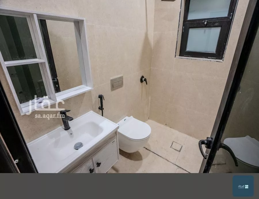 5 bedroom apartment in Al Hamra 14