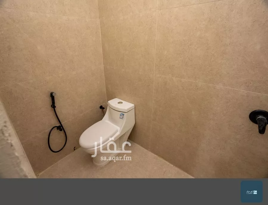 5 bedroom apartment in Al Hamra 10