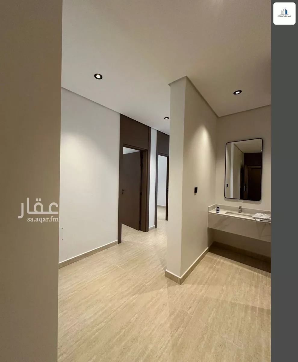 5 bedroom apartment in Al Khour 7