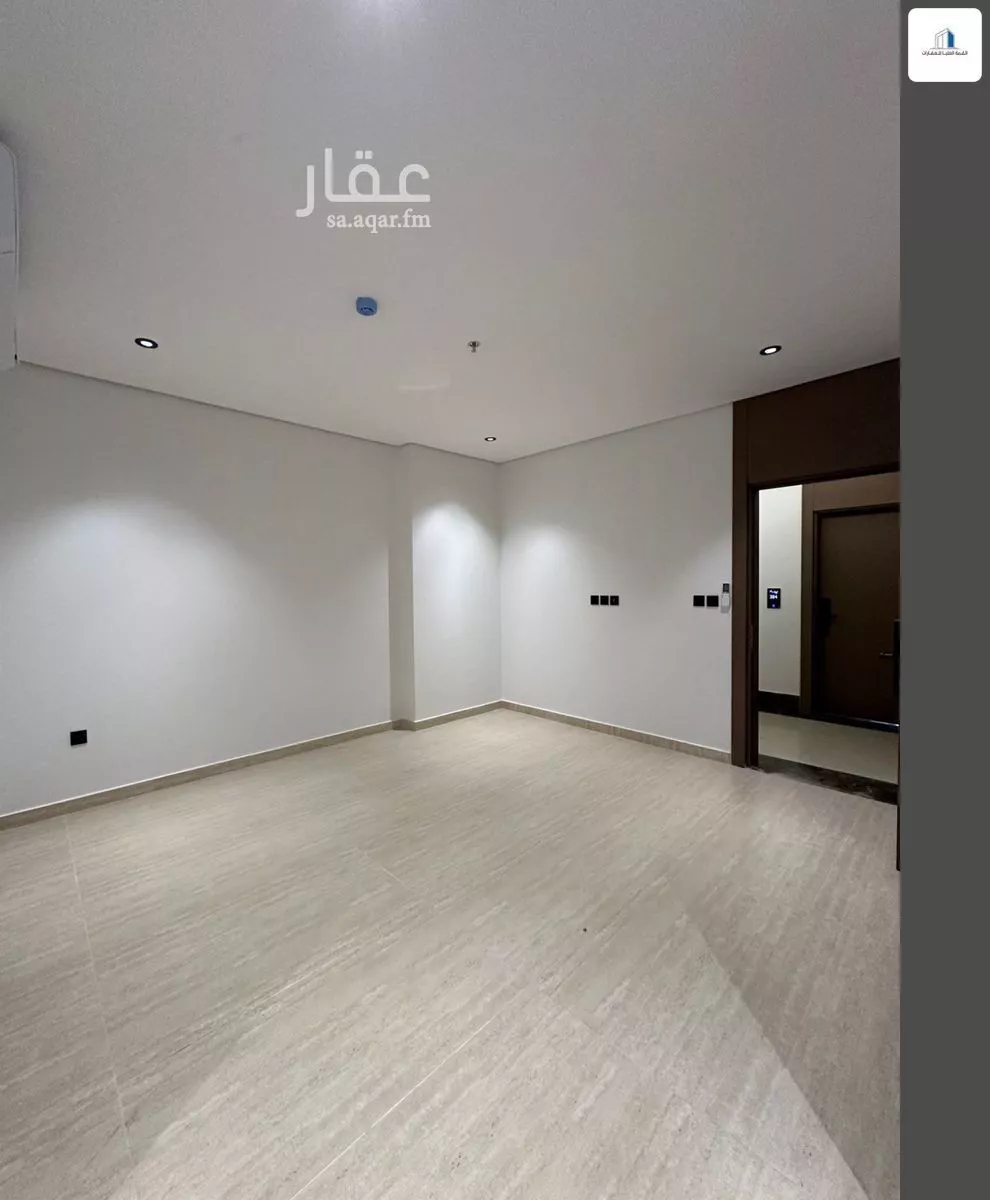 5 bedroom apartment in Al Khour 8