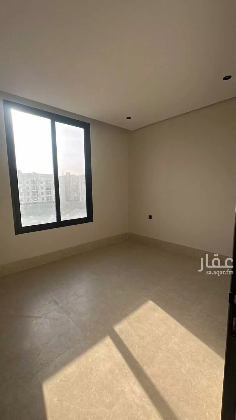 3 bedroom apartment in Al Hamra, Eastern Province 8