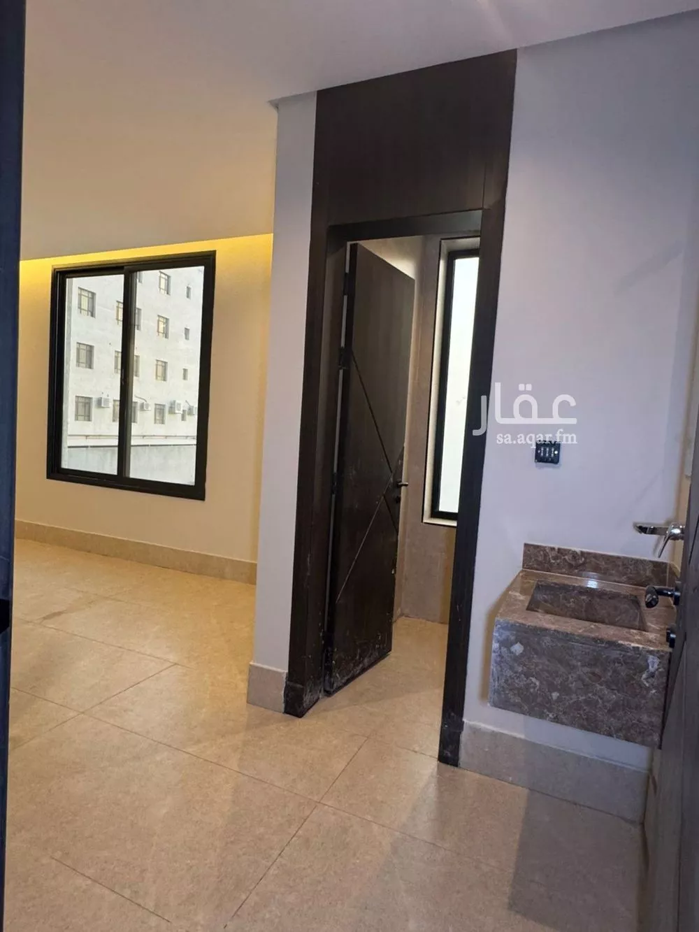 شقة 4 غرف في الحمرا 6
