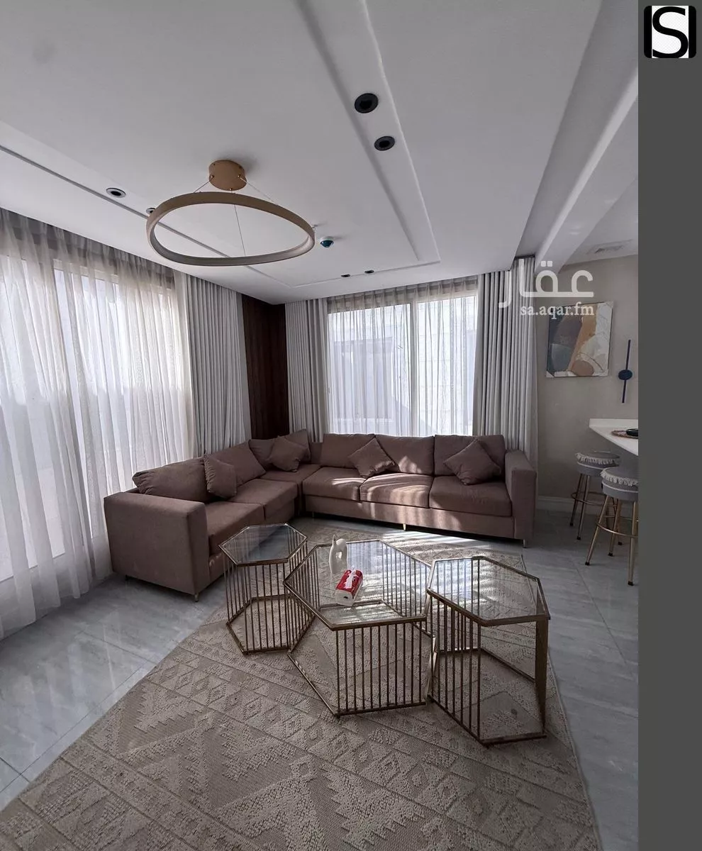 3 bedroom apartment in Al Hamra 5