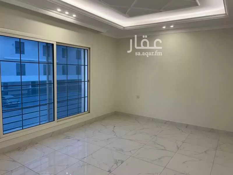 شقة 5 غرف في الحمرا 6