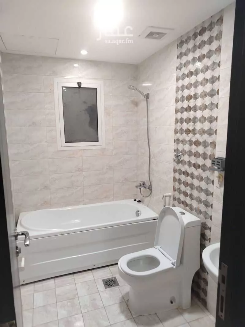 4 bedroom apartment in Al Hamra 15