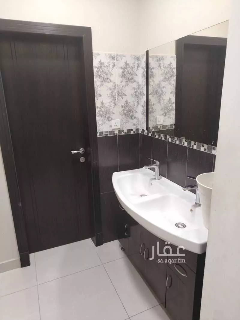 4 bedroom apartment in Al Hamra 23