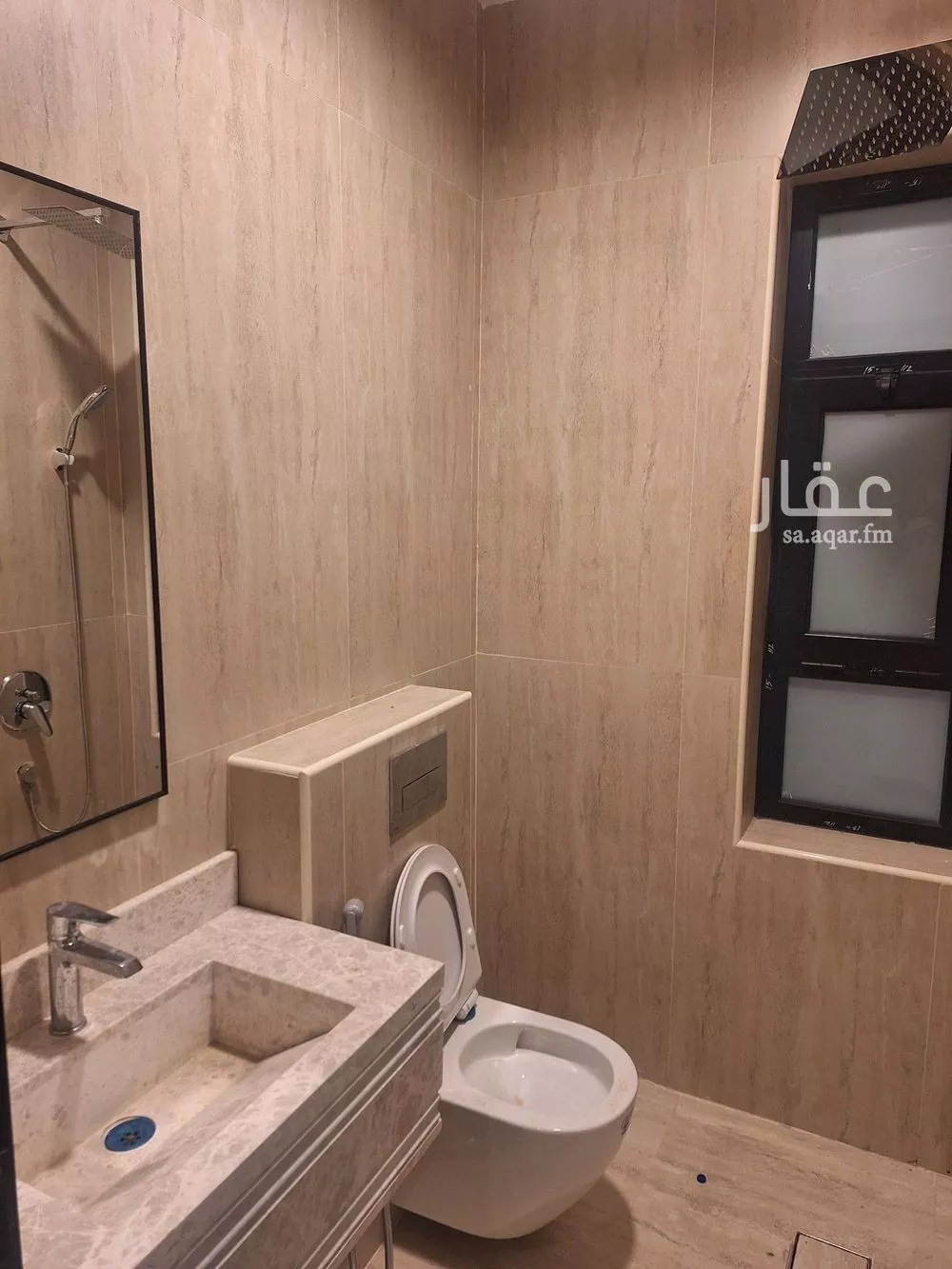 5 bedroom apartment in Al Hamra 20