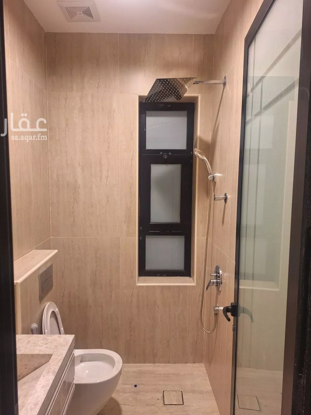 5 bedroom apartment in Al Hamra 10