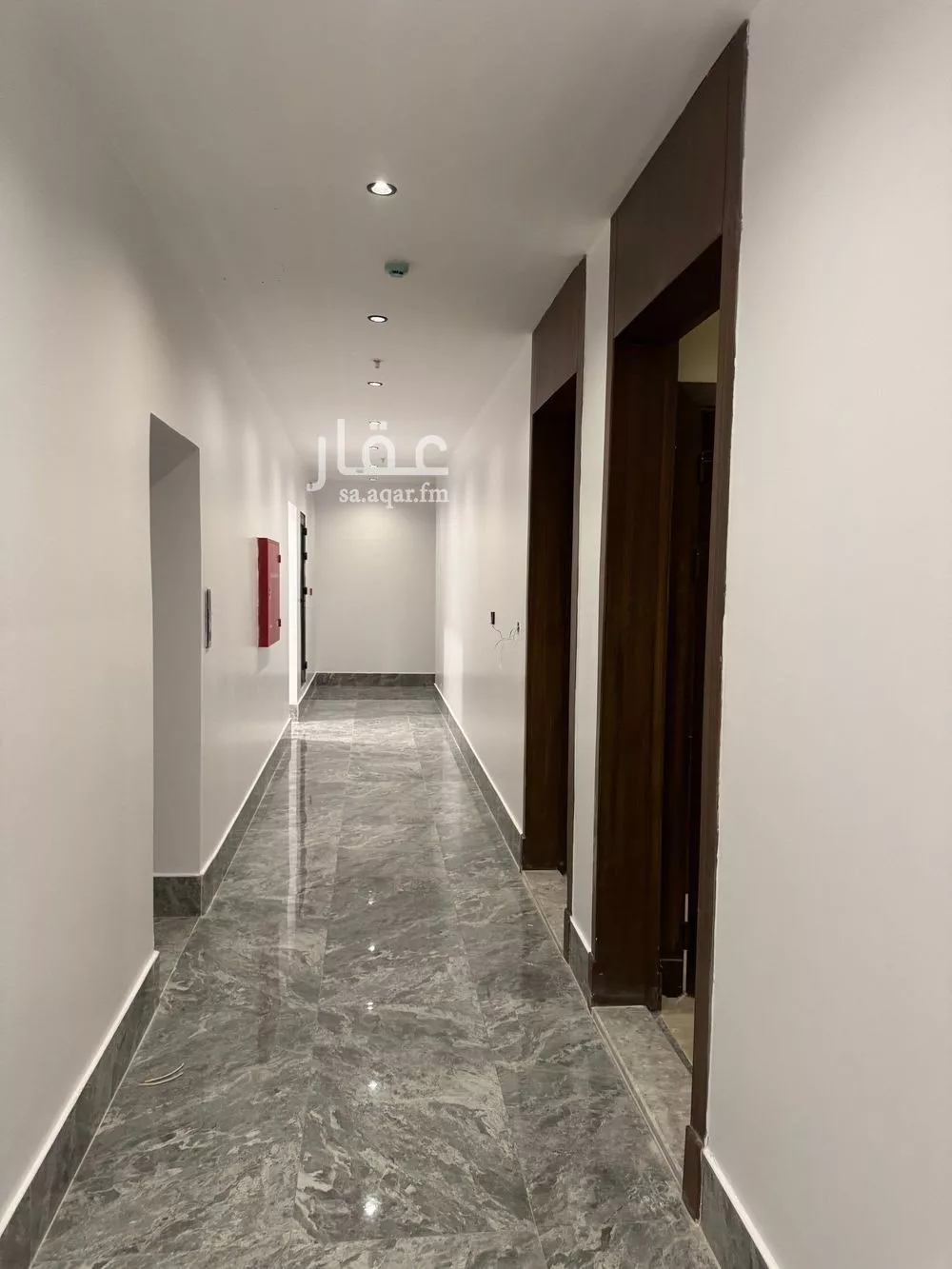 5 bedroom apartment in Al Hamra 6