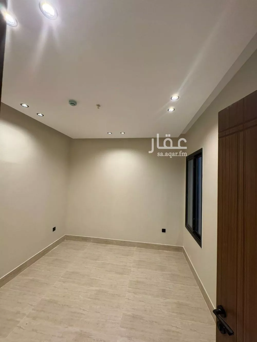 5 bedroom apartment in Al Hamra 16
