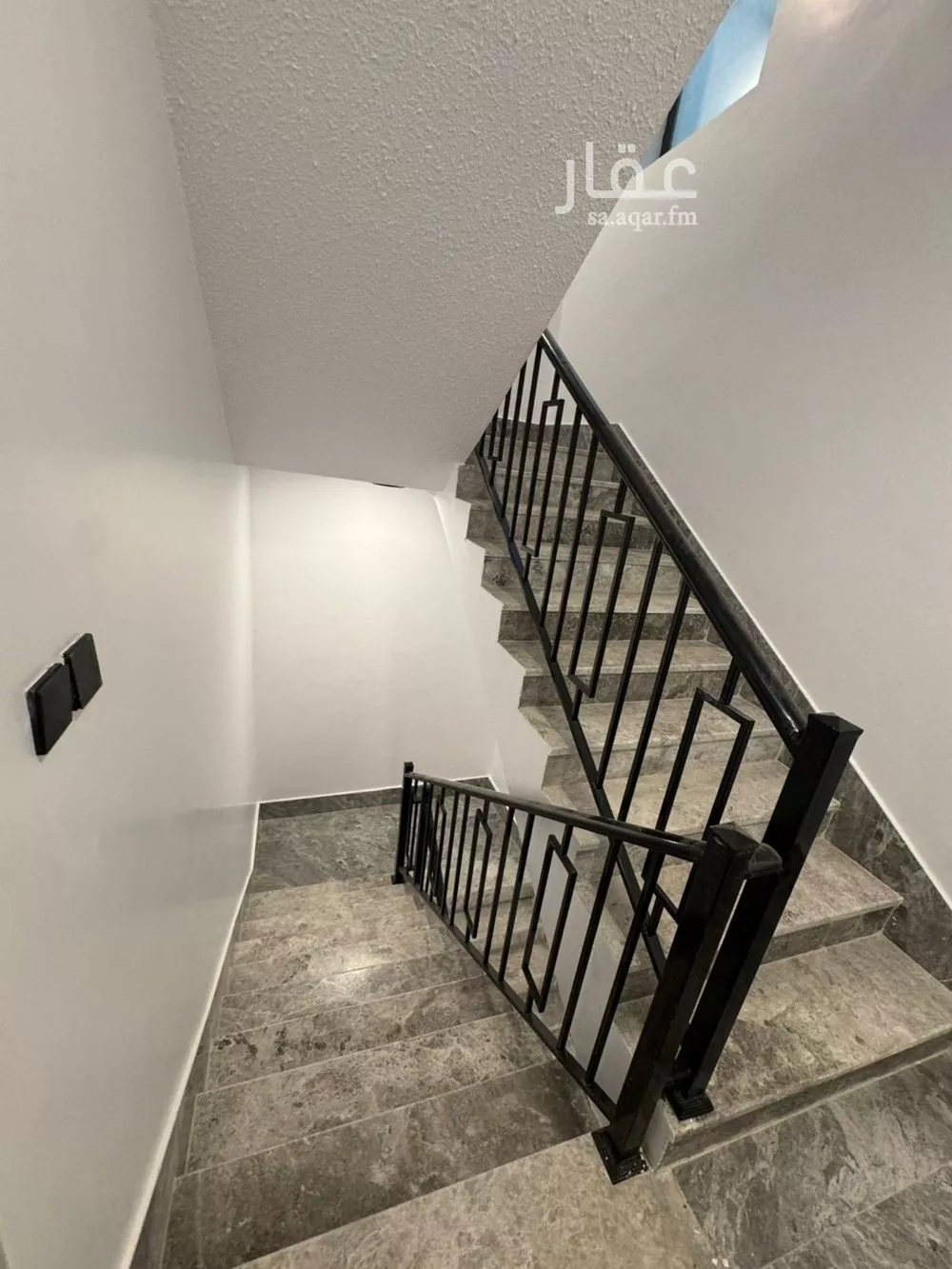 5 bedroom apartment in Al Hamra 18