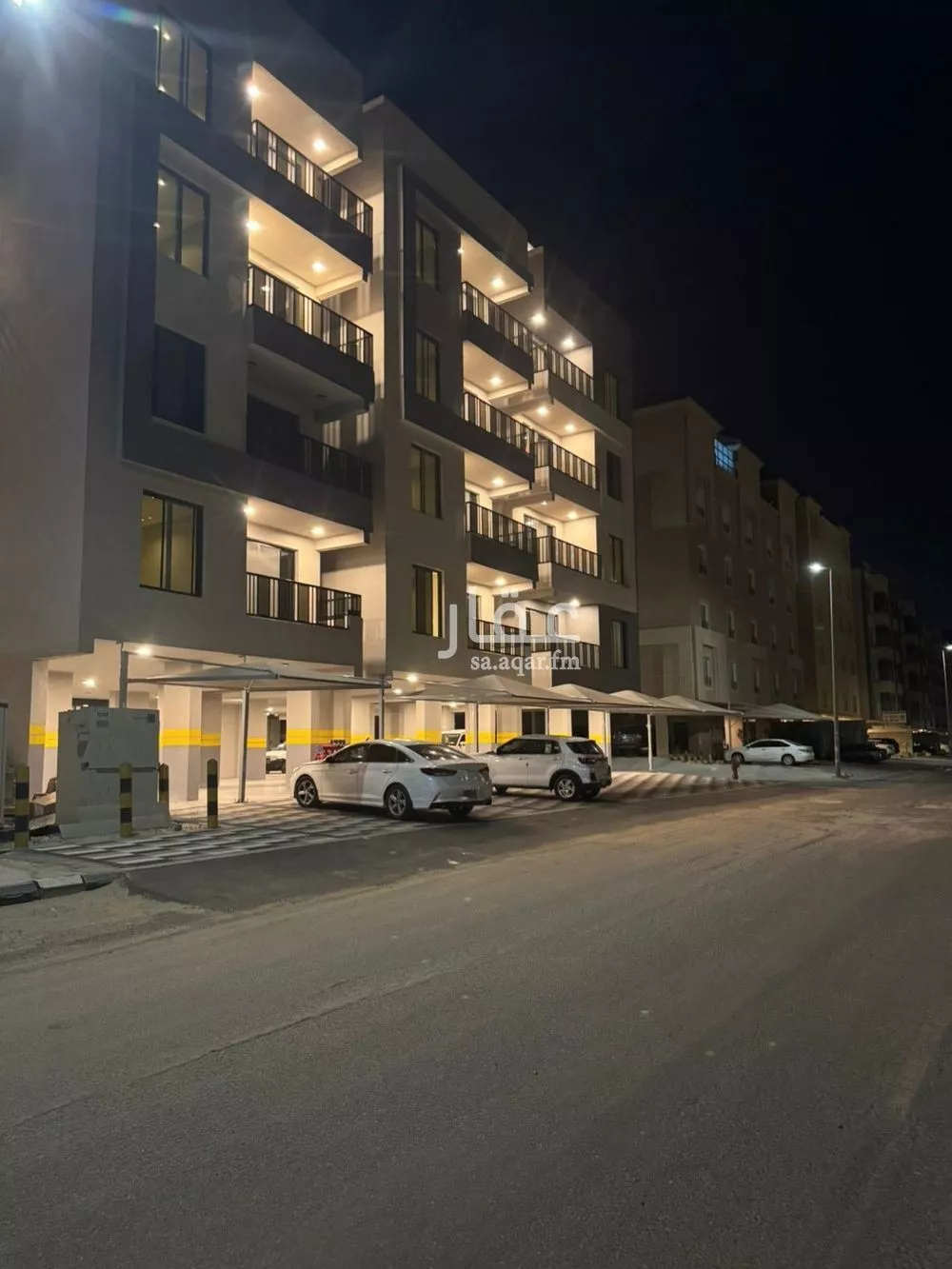 5 bedroom apartment in Al Hamra 5