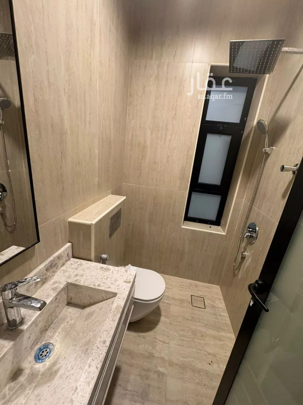 5 bedroom apartment in Al Hamra 10