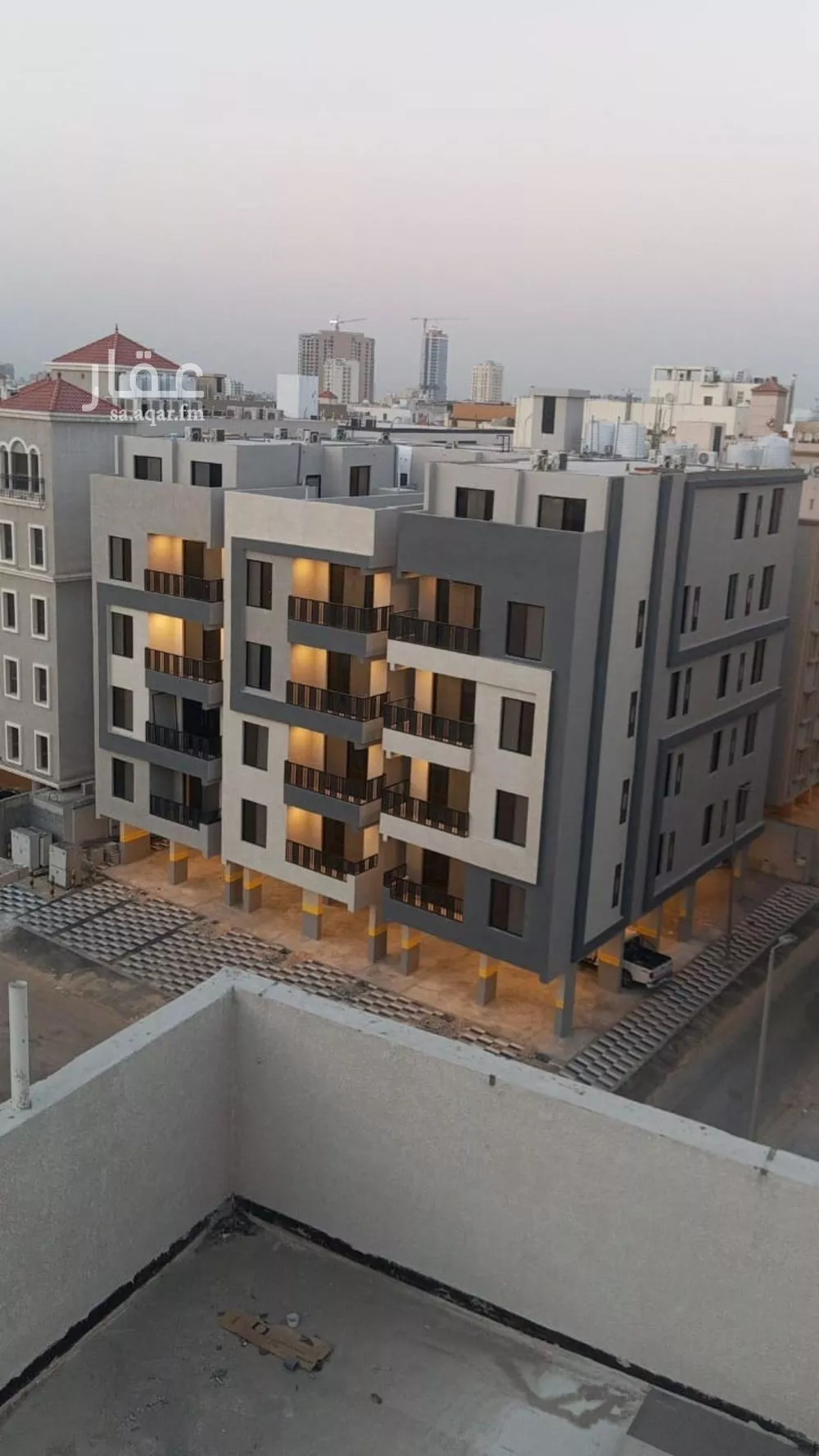 5 bedroom apartment in Al Hamra 5