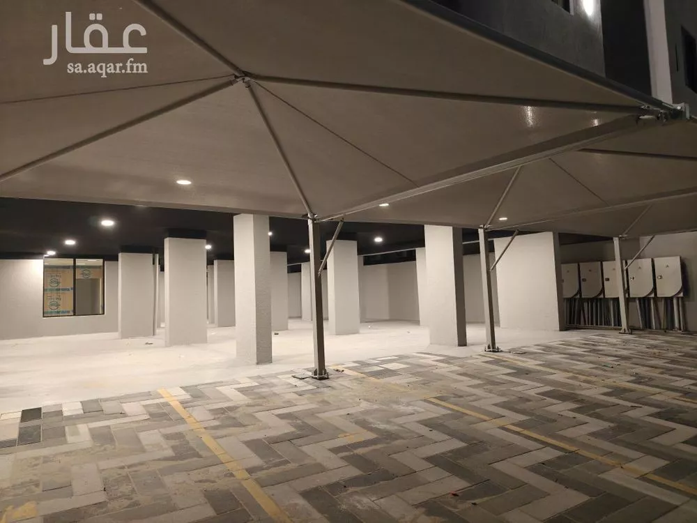 5 bedroom apartment in Al Hamra 17