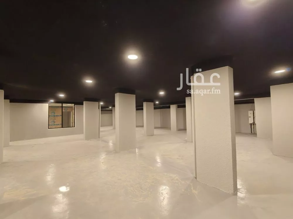5 bedroom apartment in Al Hamra 6