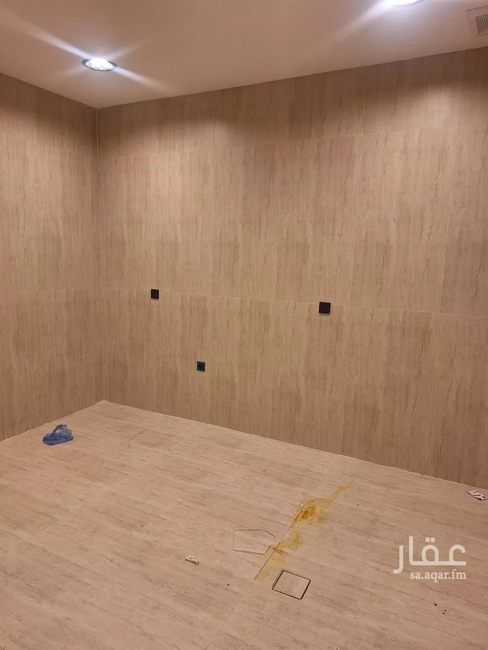 5 bedroom apartment in Al Hamra 17
