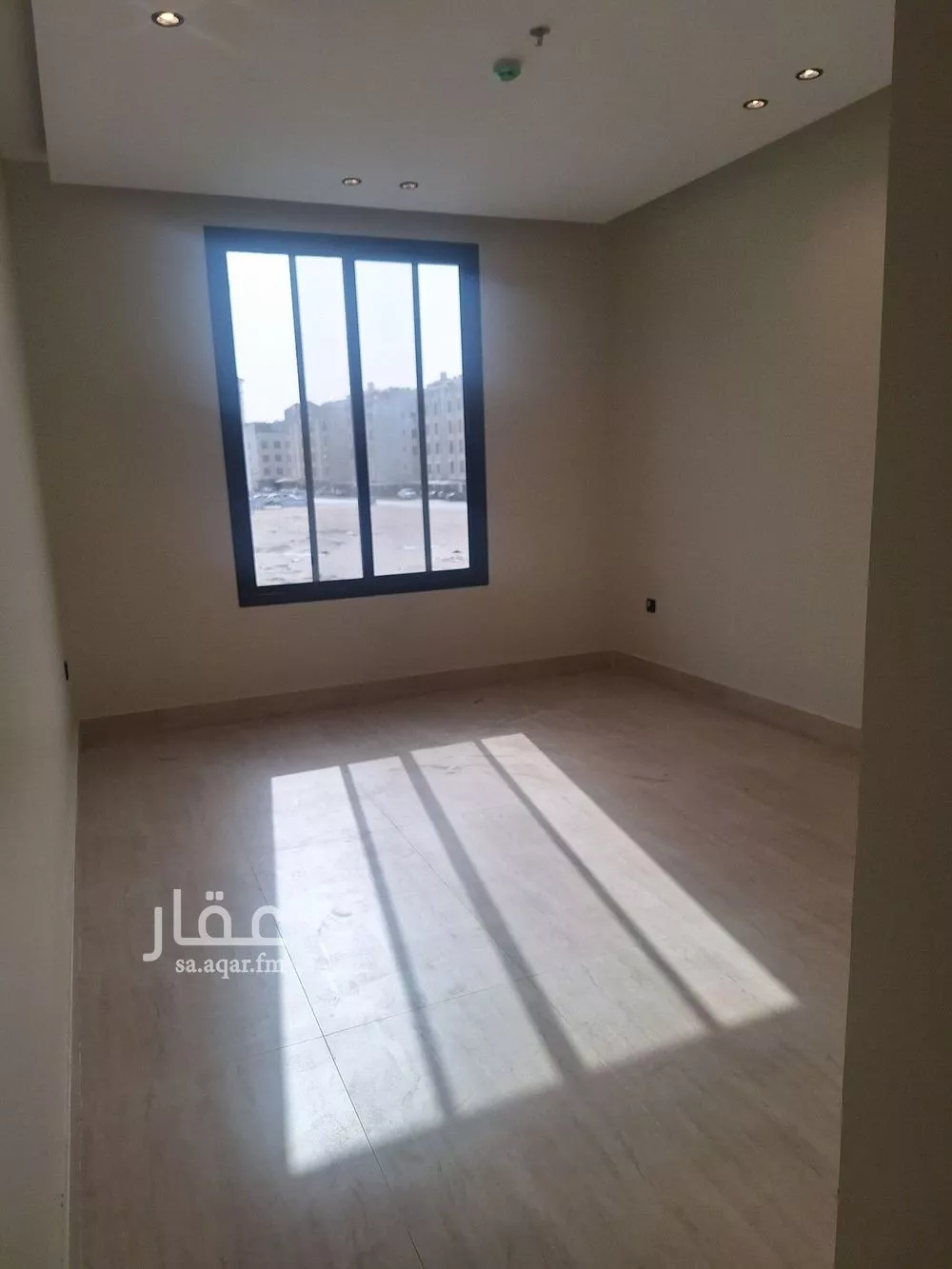 5 bedroom apartment in Al Hamra 20