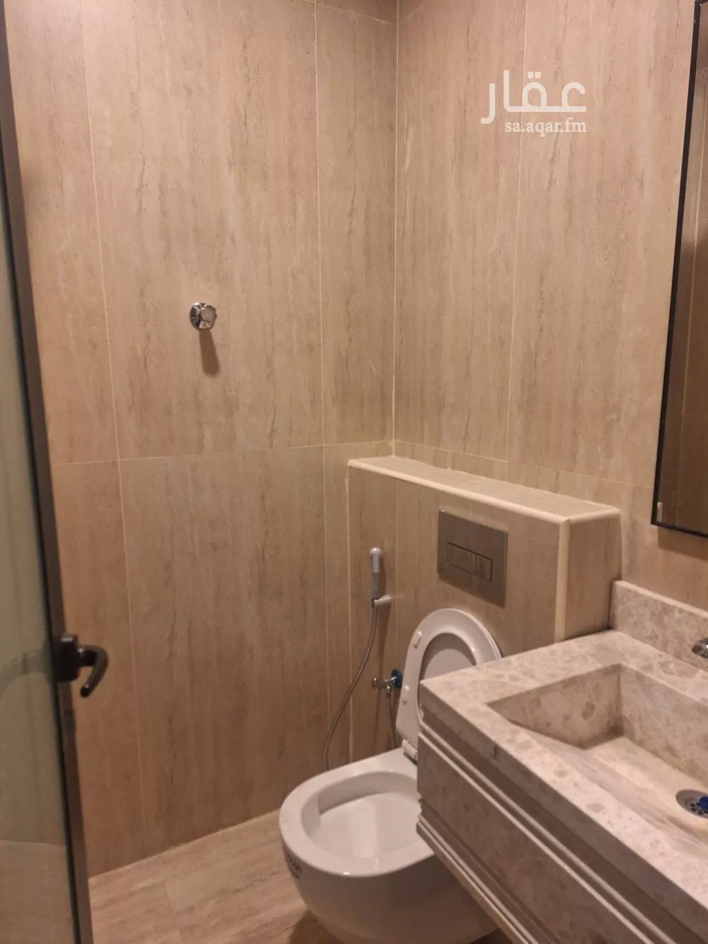 5 bedroom apartment in Al Hamra 7