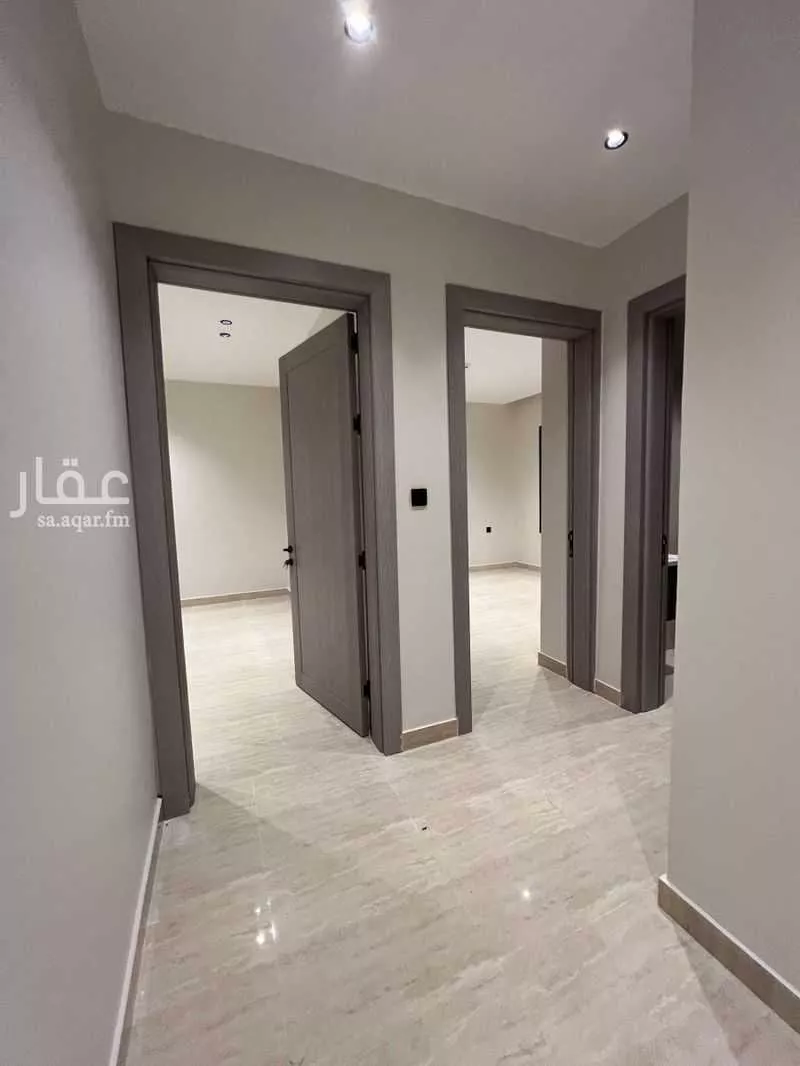 شقة 5 غرف في الحمرا 6