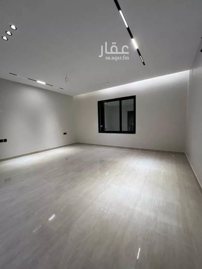 5 bedroom apartment in Al Hamra 14