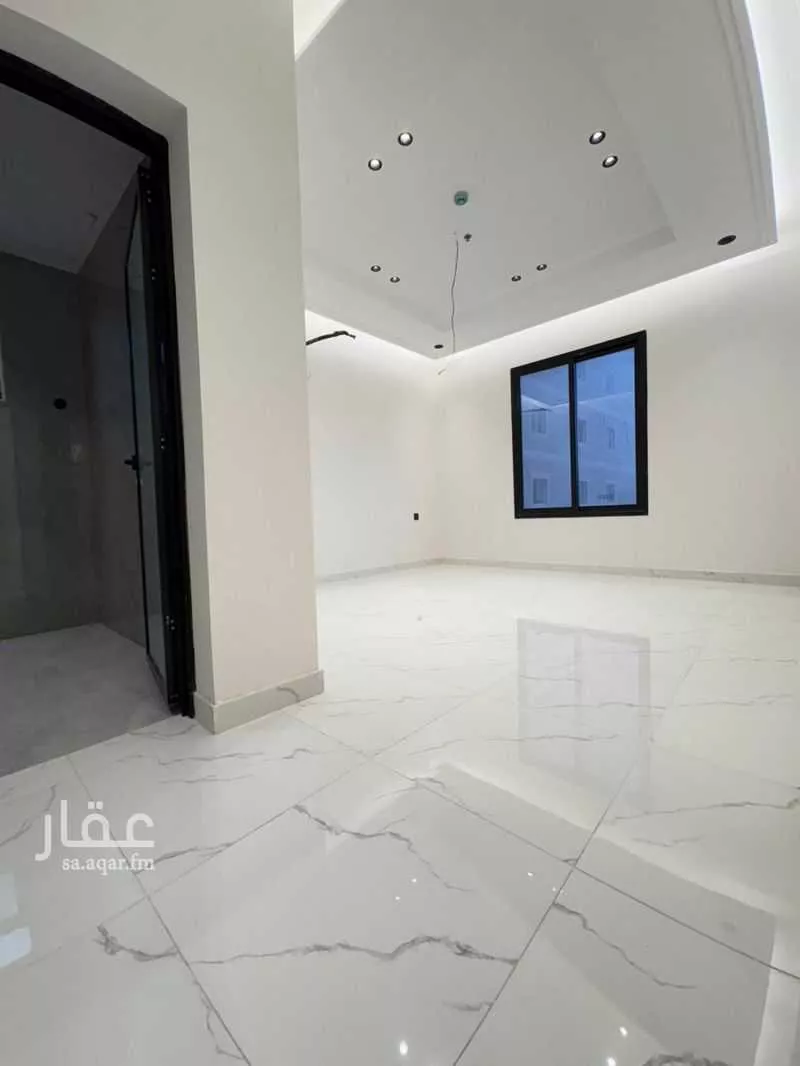 5 bedroom apartment in Al Hamra 3