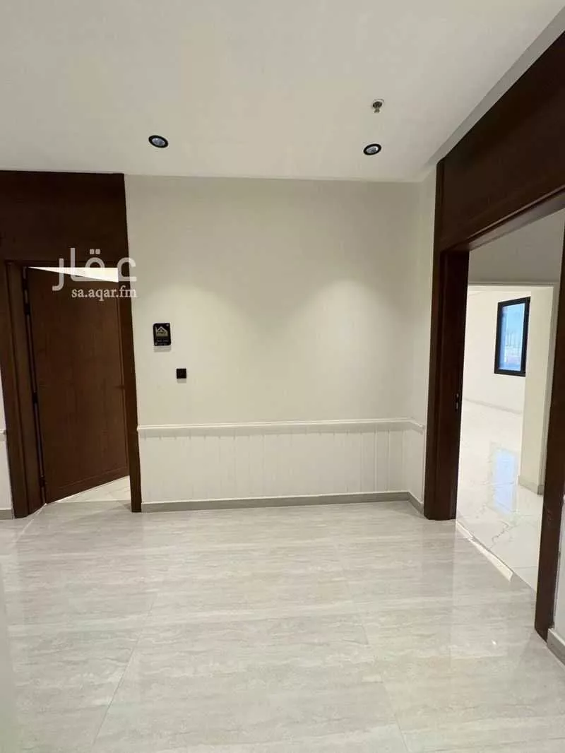 5 bedroom apartment in Al Hamra 7
