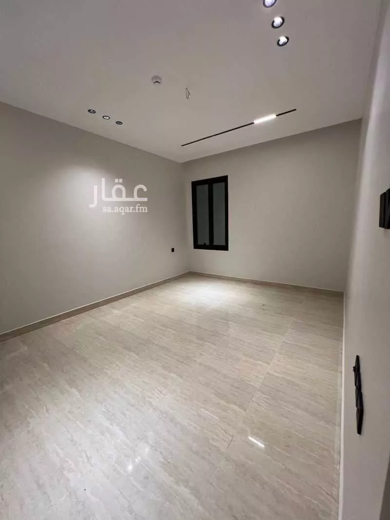 4 bedroom apartment in Al Hamra, Eastern Province 6