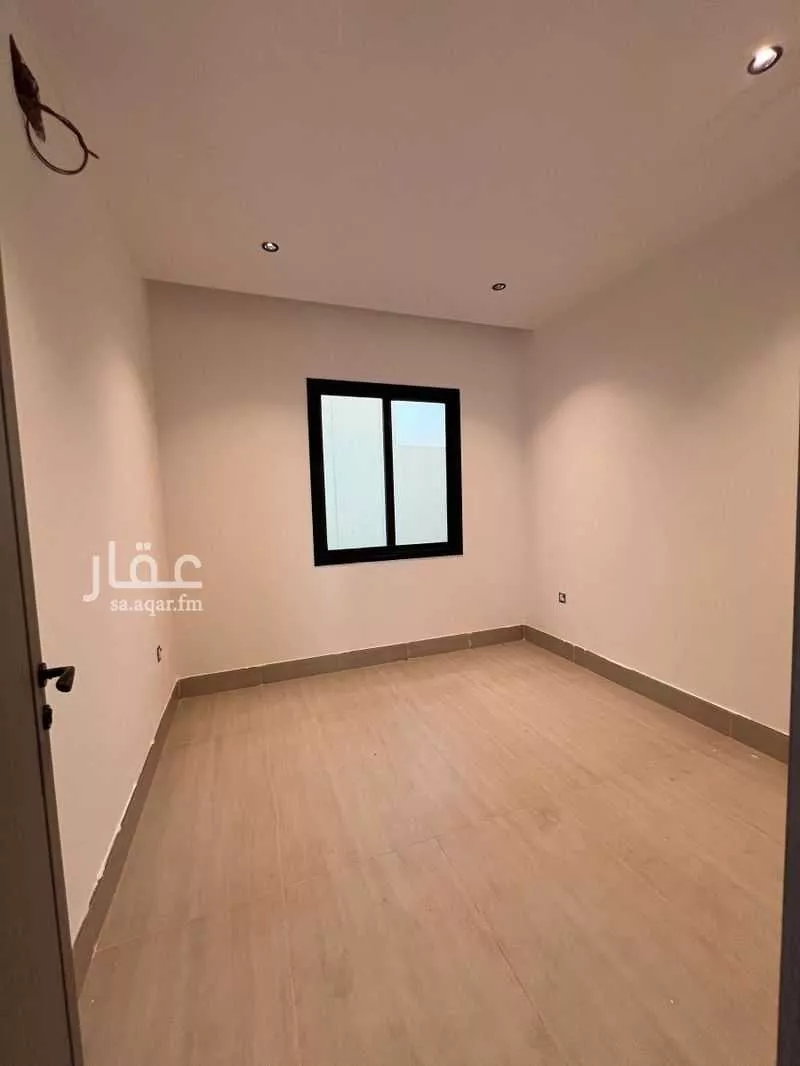 4 bedroom apartment in Al Hamra, Eastern Province 8