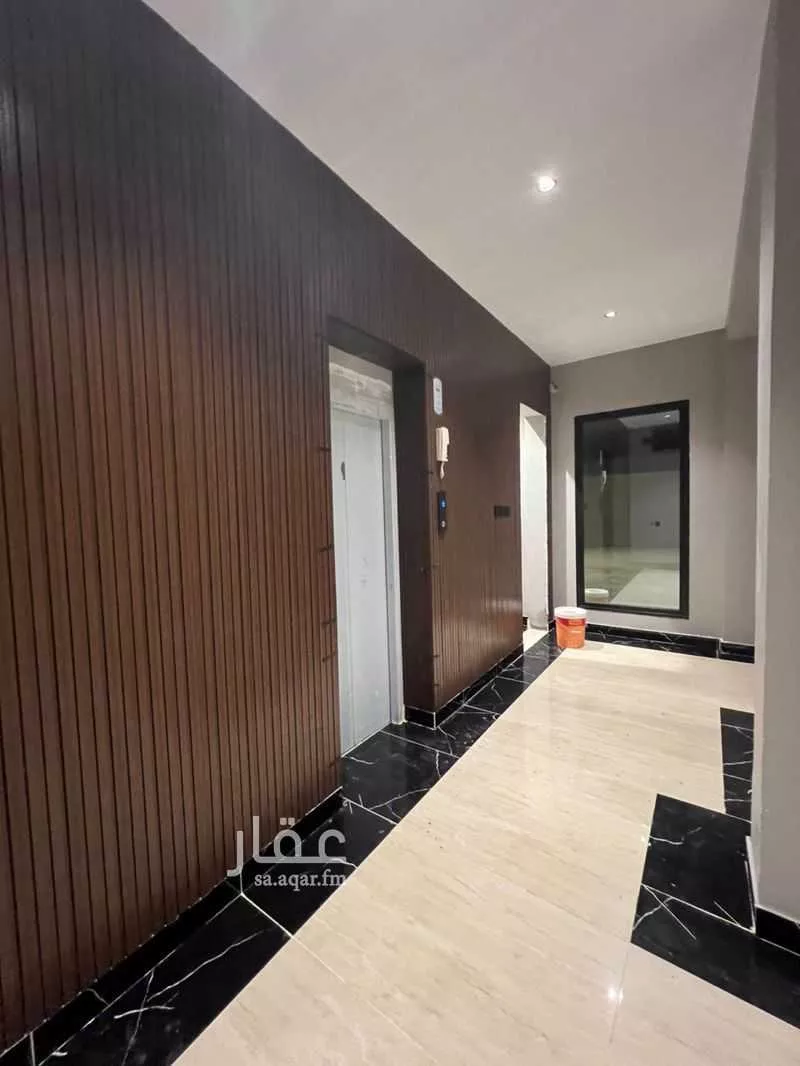 شقة 4 غرف في الحمرا 12