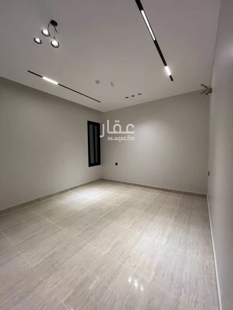 شقة 5 غرف في الحمرا 8
