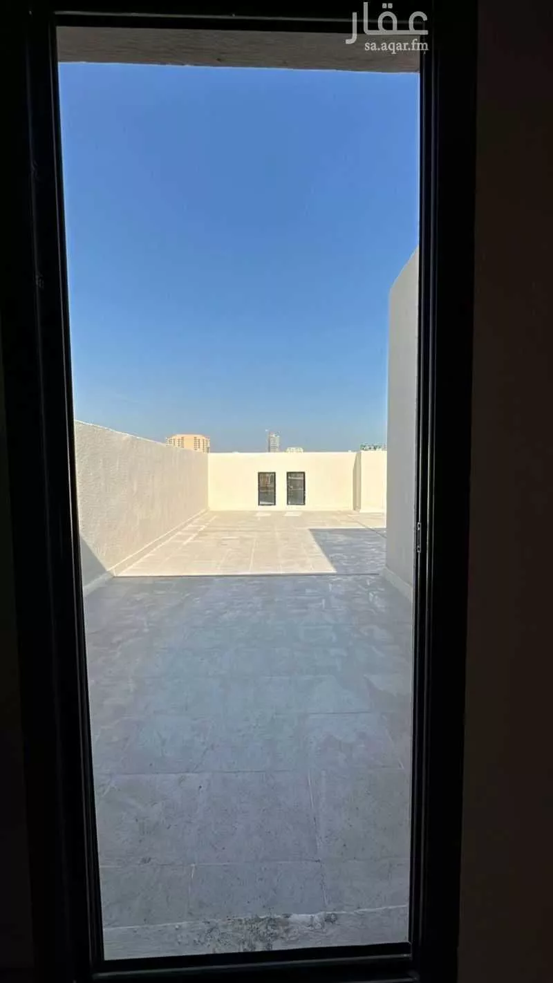 4 bedroom apartment in Al Hamra 7