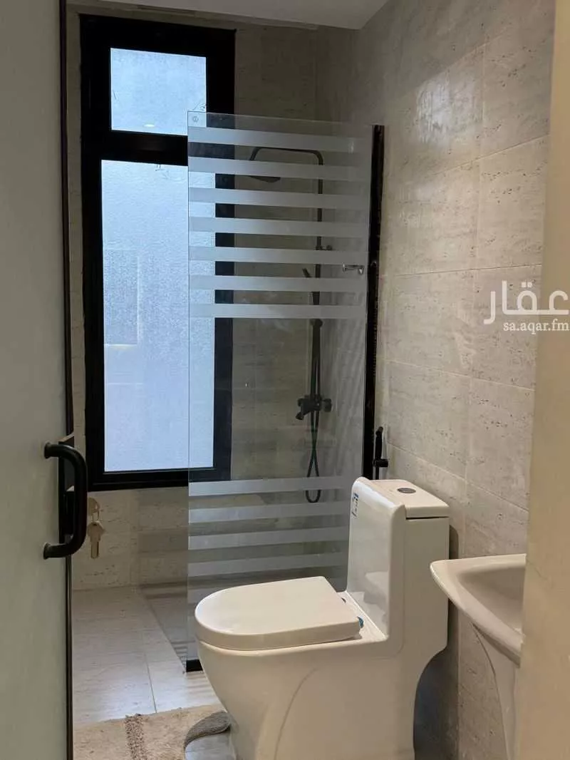 شقة 4 غرف في الحمرا 3