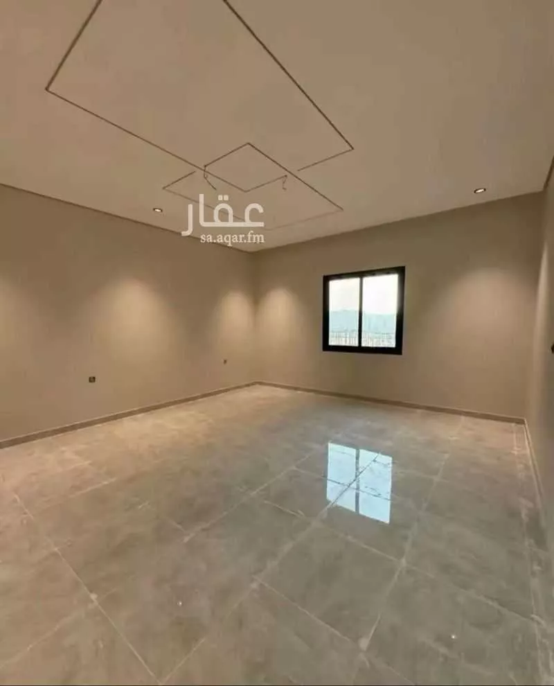 شقة 4 غرف في الحمرا 3