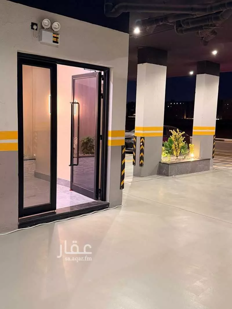 10 bedroom apartment in Al Hamra 10