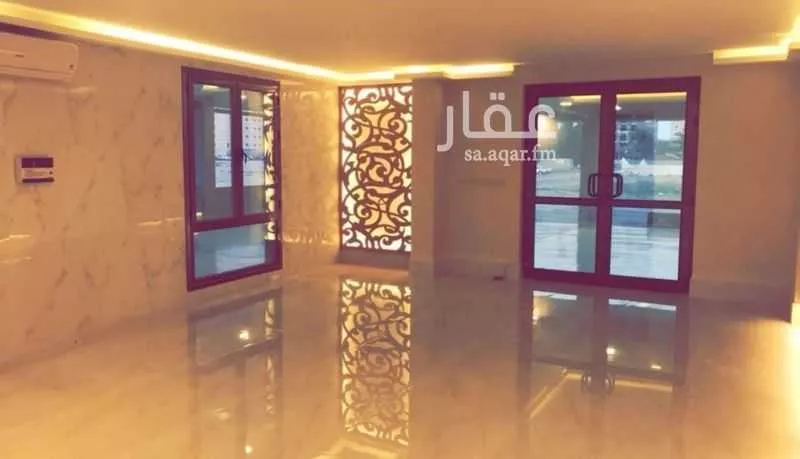 شقة 4 غرف في الحمرا 15