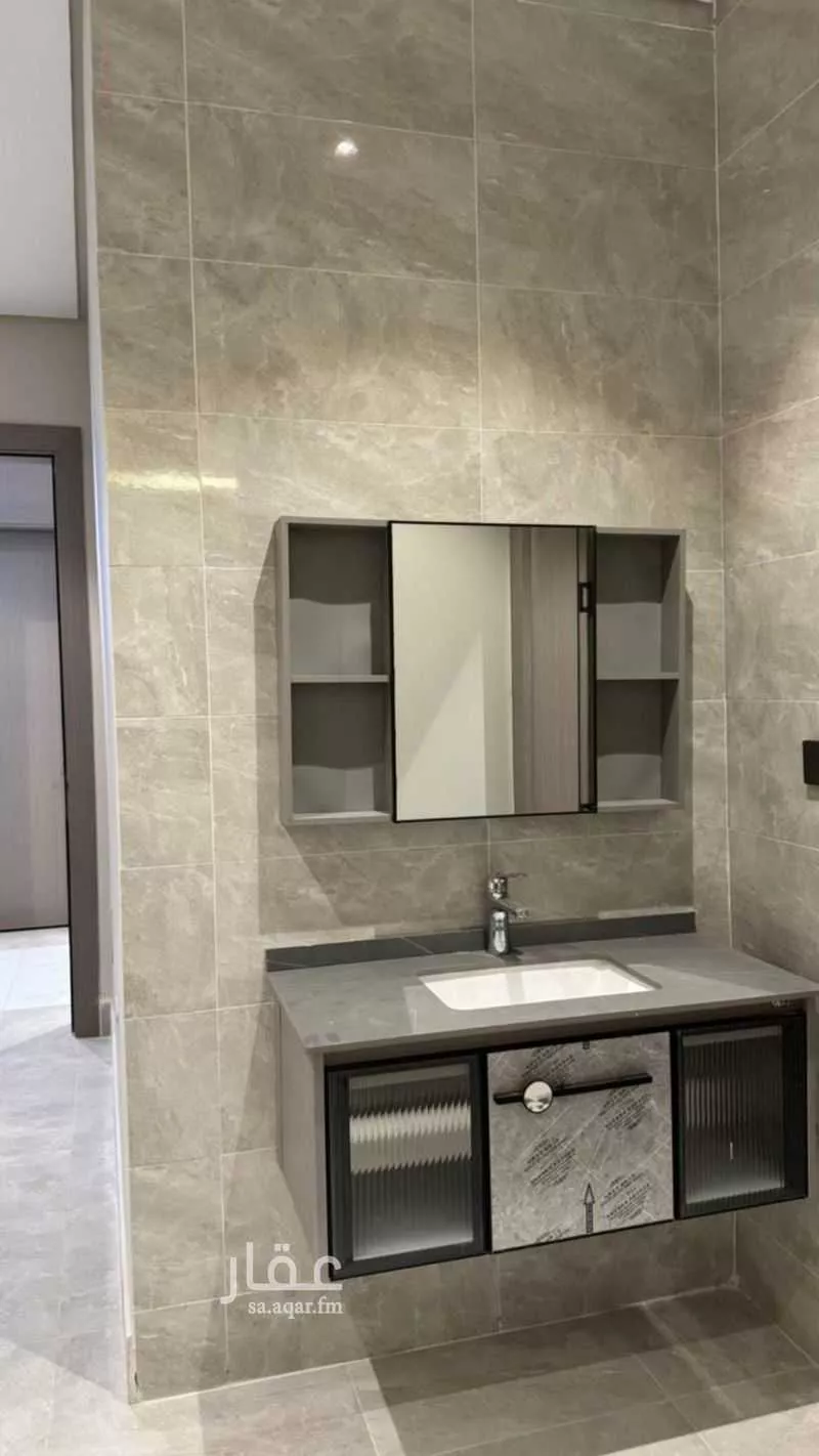 4 bedroom apartment in Al Hamra 6
