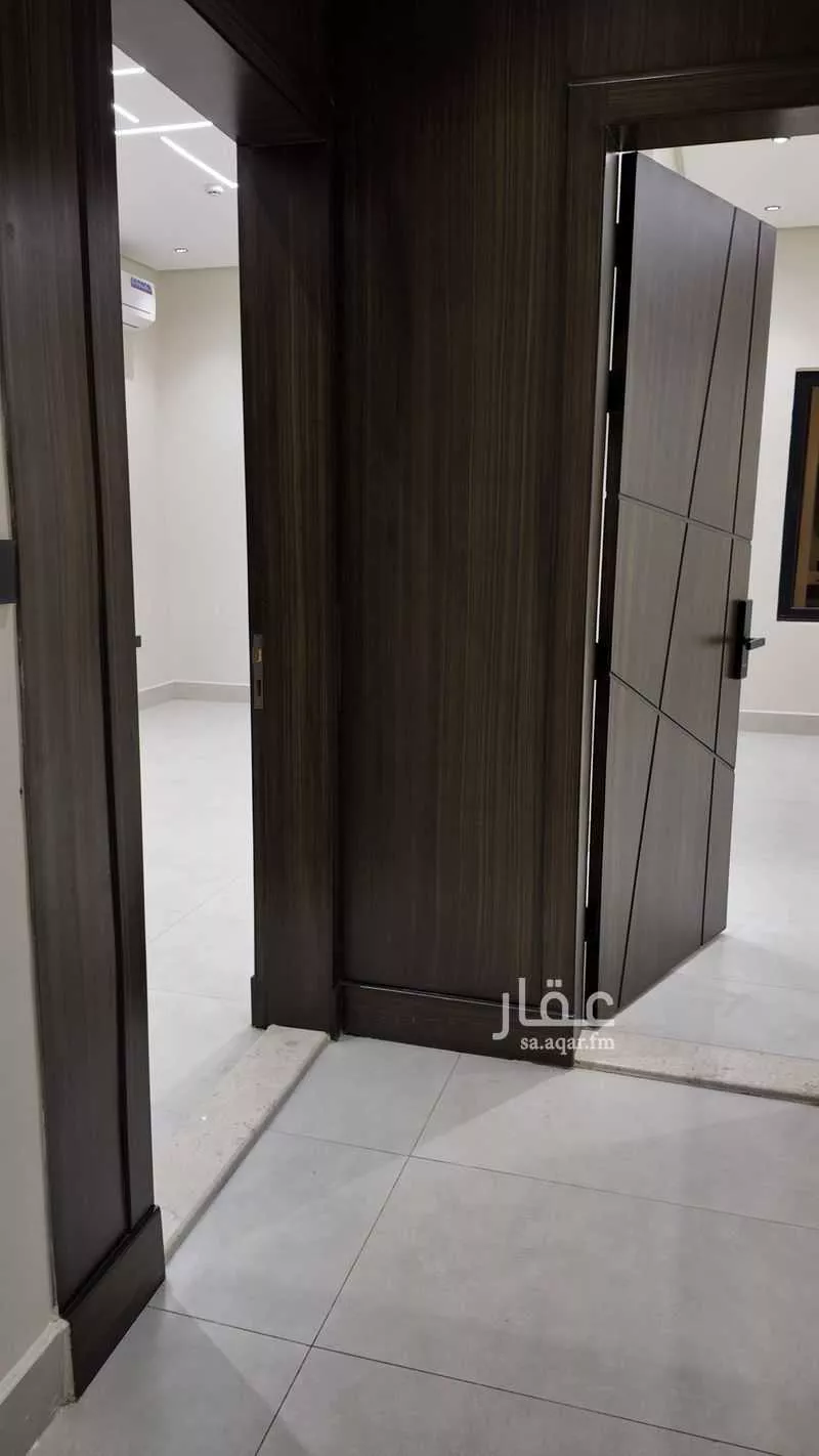 شقة 3 غرف في الحمرا 6