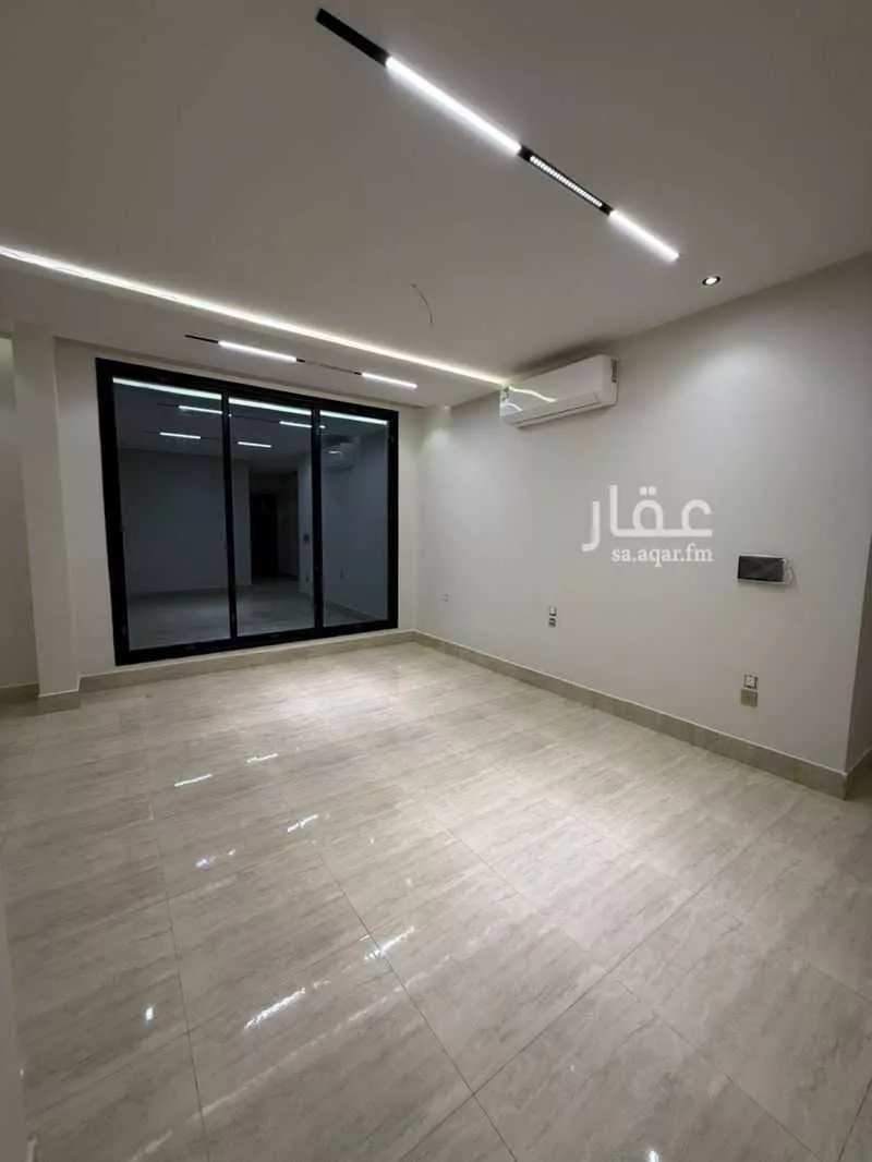5 bedroom apartment in Al Hamra 7
