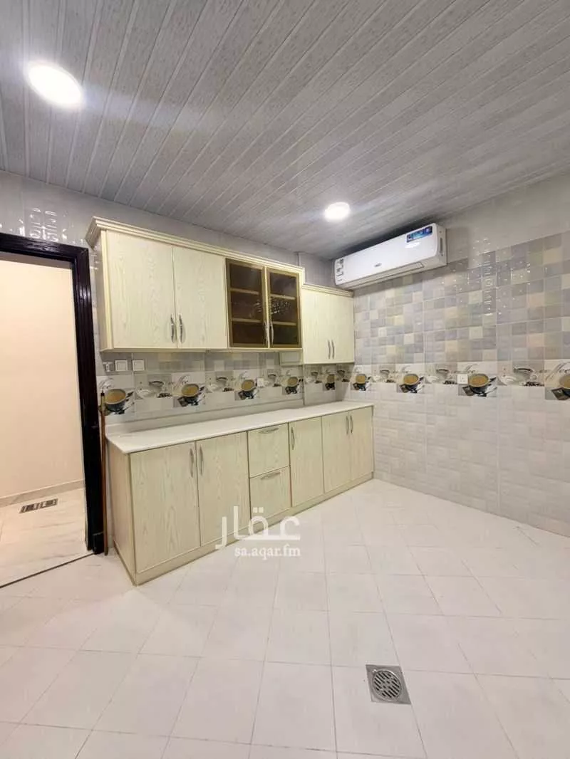 5 bedroom apartment in Al Hamra 2