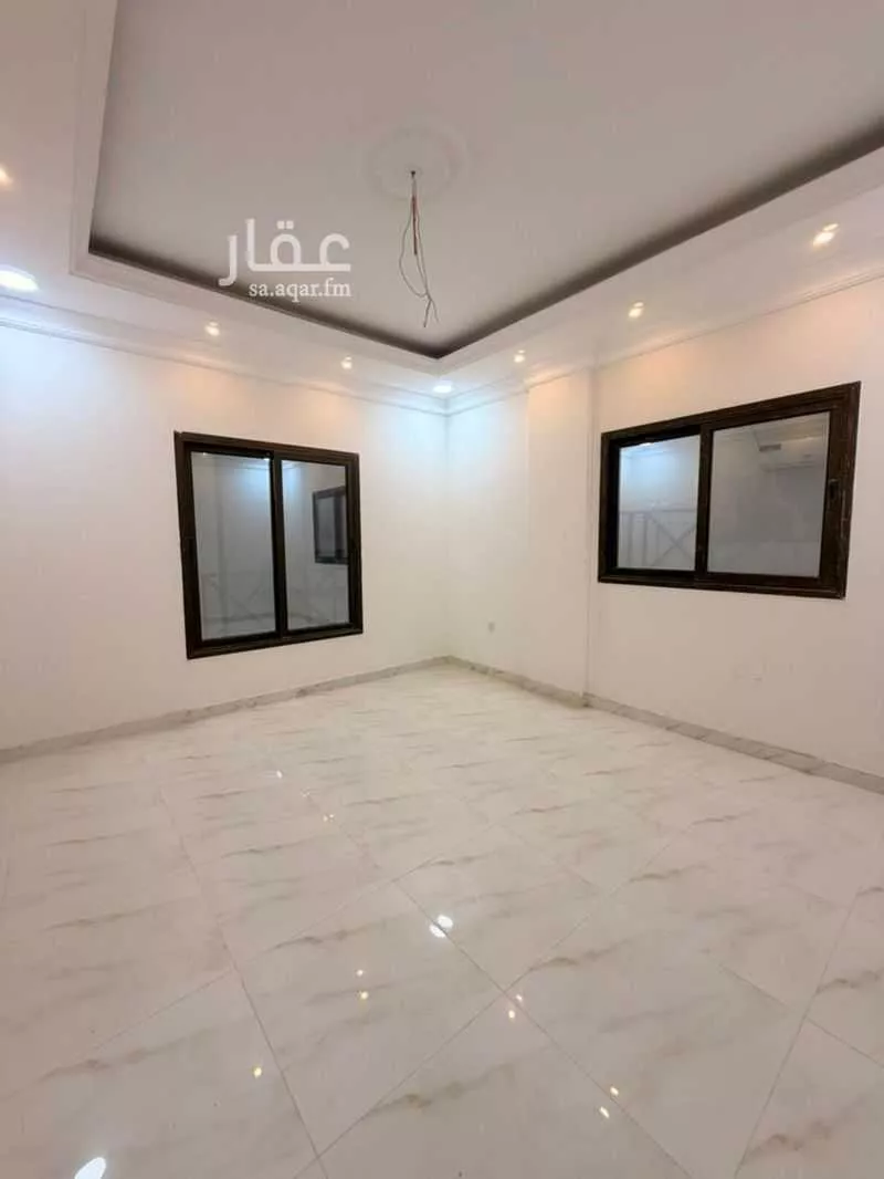 5 bedroom apartment in Al Hamra 5